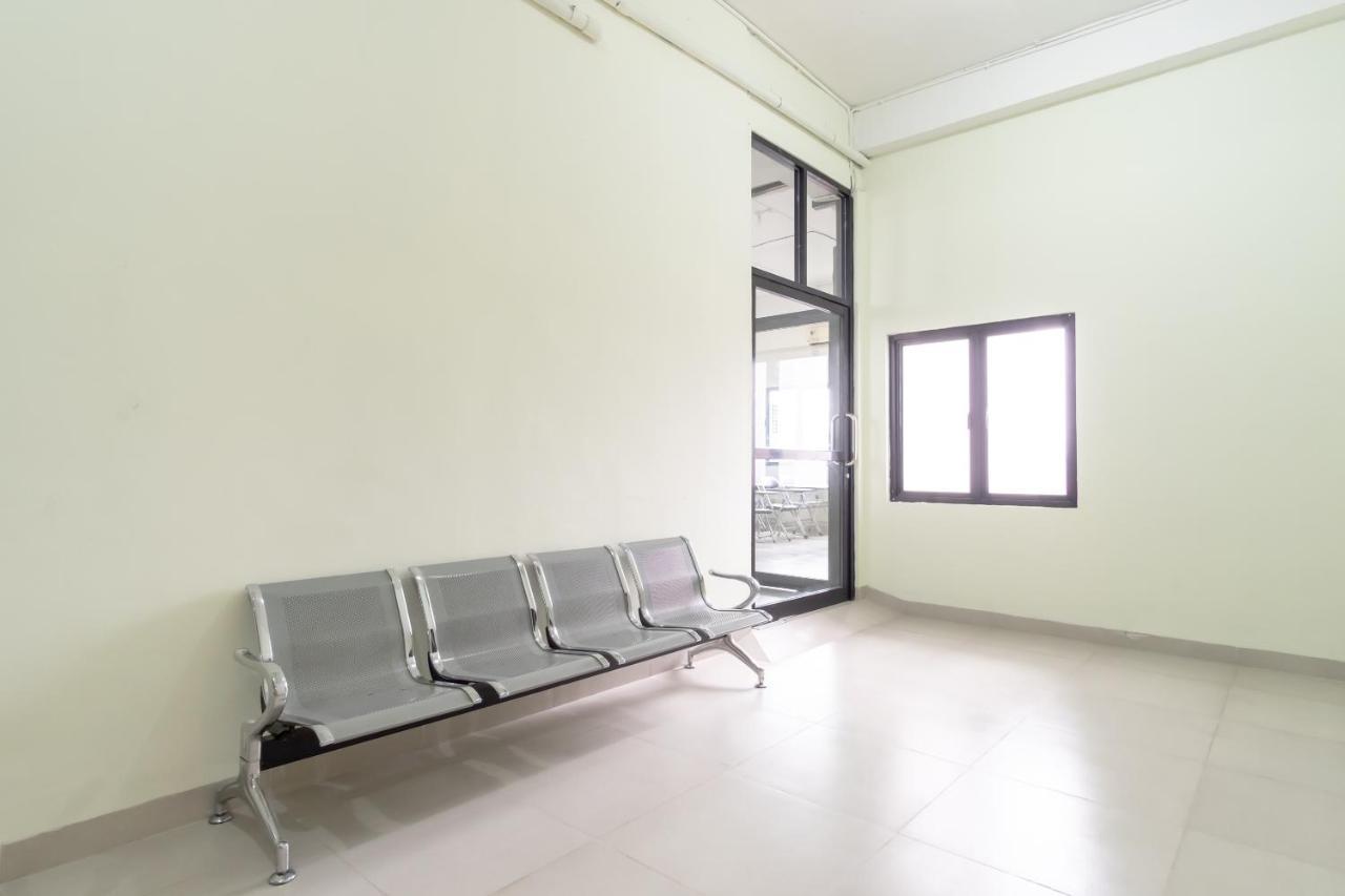 Oyo 1940 Cendana Homestay Syariah Μεντάν Εξωτερικό φωτογραφία
