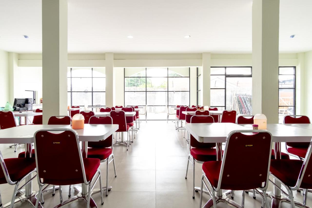 Oyo 1940 Cendana Homestay Syariah Μεντάν Εξωτερικό φωτογραφία